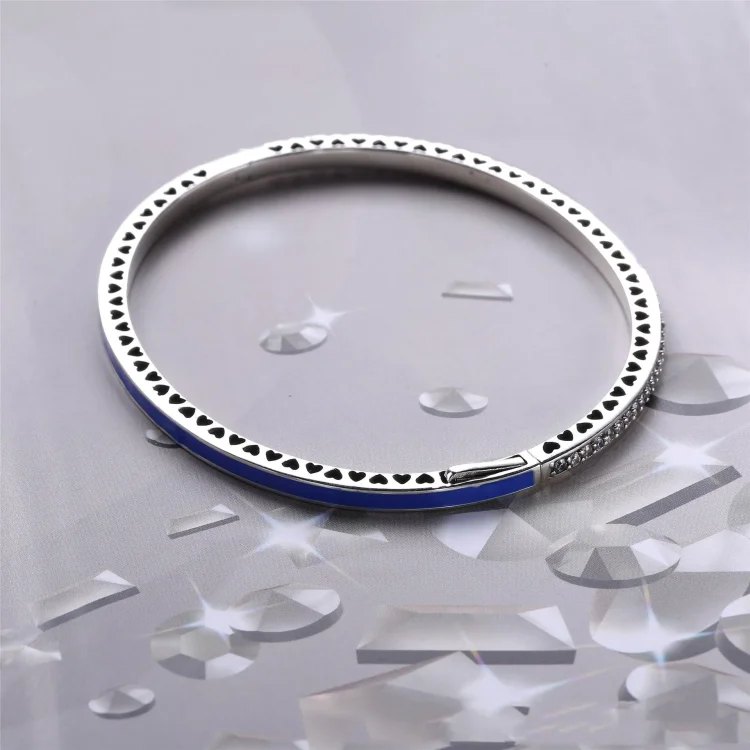 Zapestnica Radiant Hearts of PANDORA, Princess Blue Enamel & Clear CZ - 590537EN82