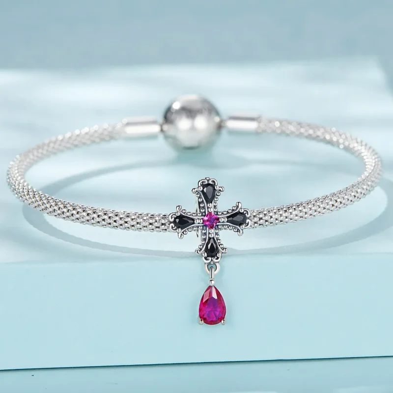 (slika za) Gotski obesek z distančnikom v stilu Pandora - SCC2381 - Ogled 3