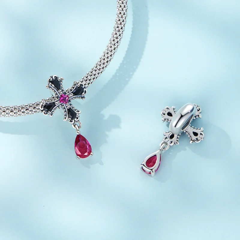 (slika za) Gotski obesek z distančnikom v stilu Pandora - SCC2381 - Ogled 4