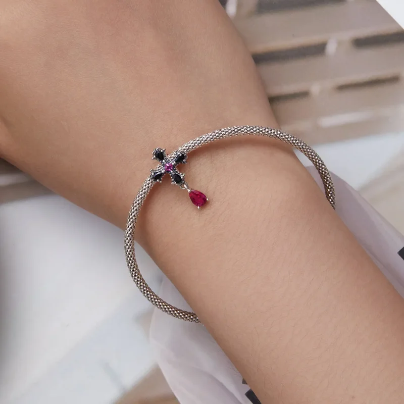 (slika za) Gotski obesek z distančnikom v stilu Pandora - SCC2381 - Ogled 5