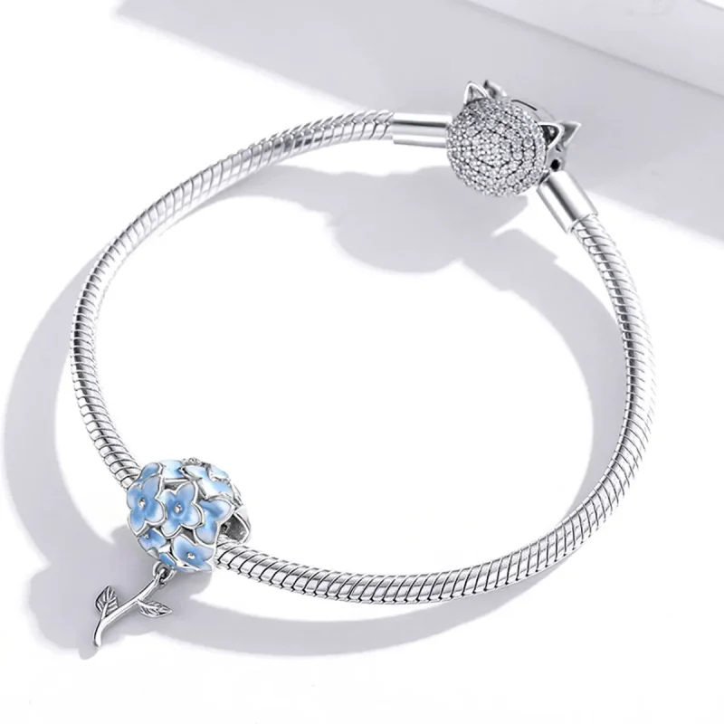 (slika za) Obesek s hortenzijo v stilu Pandora - BSC392 - Ogled 3