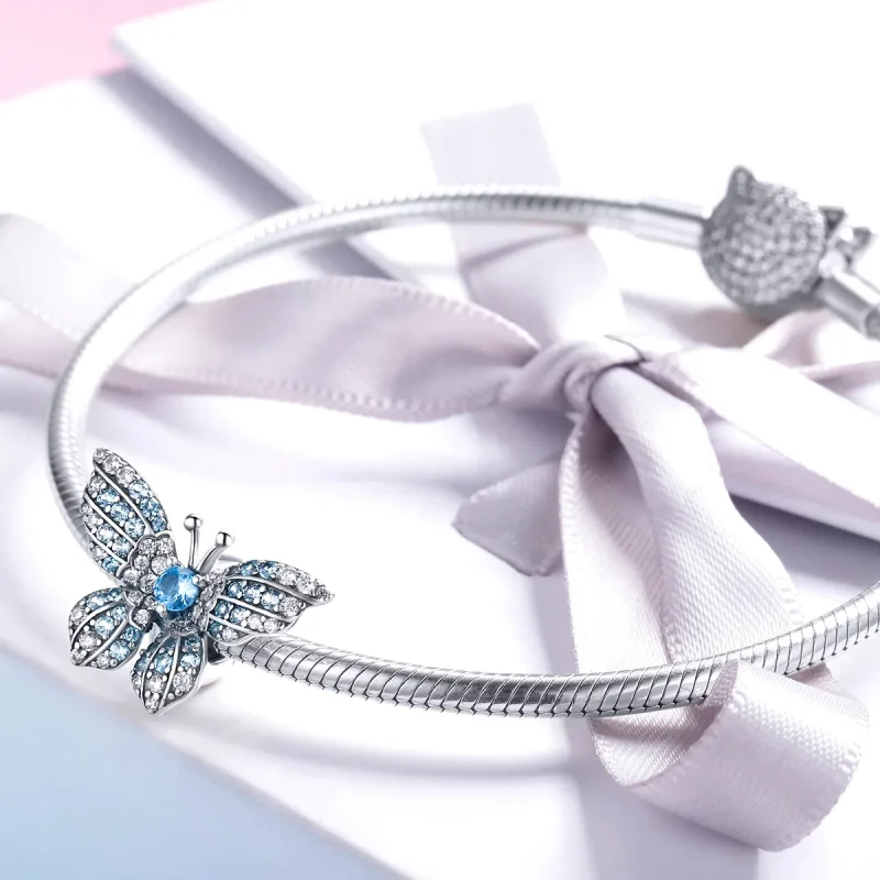 (slika za) Srebrni bleščeči obesek z metulji v stilu Pandora - BSC061 - Ogled 3