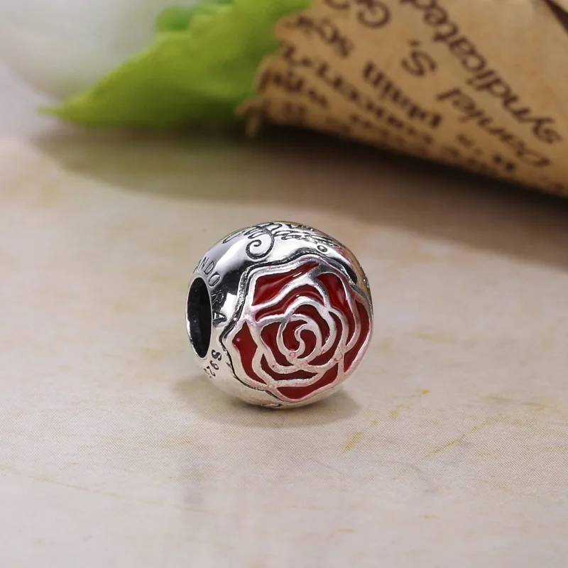 (slika za) Disney, Belle's Enchanted Rose Charm - PANDORA - Ogled 2