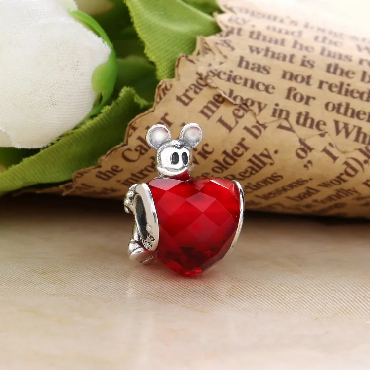 Obesek PANDORA Disney, Mickey Love Heart Charm - 797168NFR