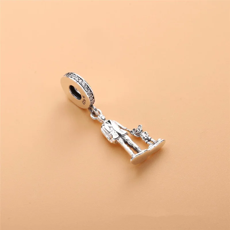 (slika za) Obesek Walt Disney in Mickey Mouse "Partnerji", PANDORA - 7501057371557P - Ogled 3