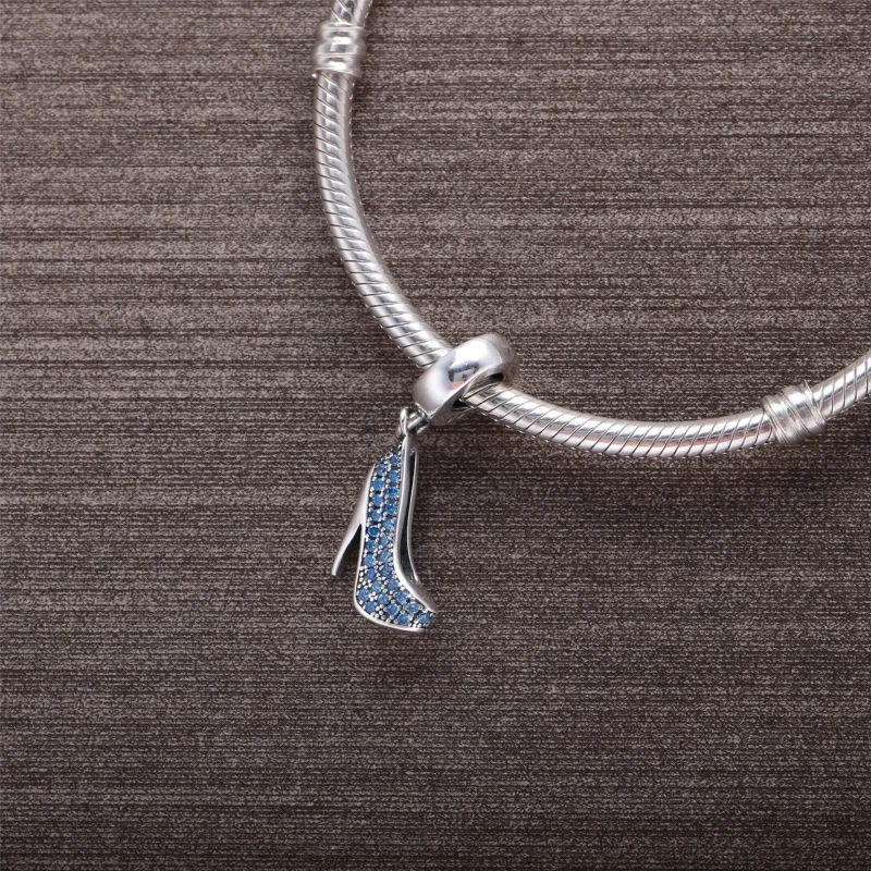 (slika za) PANDORA Bleščeči obesek Stiletto - 791536CZ - Ogled 4