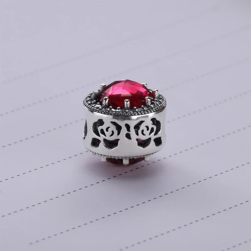 (slika za) PANDORA Disney Belle's Radiant Rose Cerise Crystals Cu Charm - 792140ncc - Ogled 2