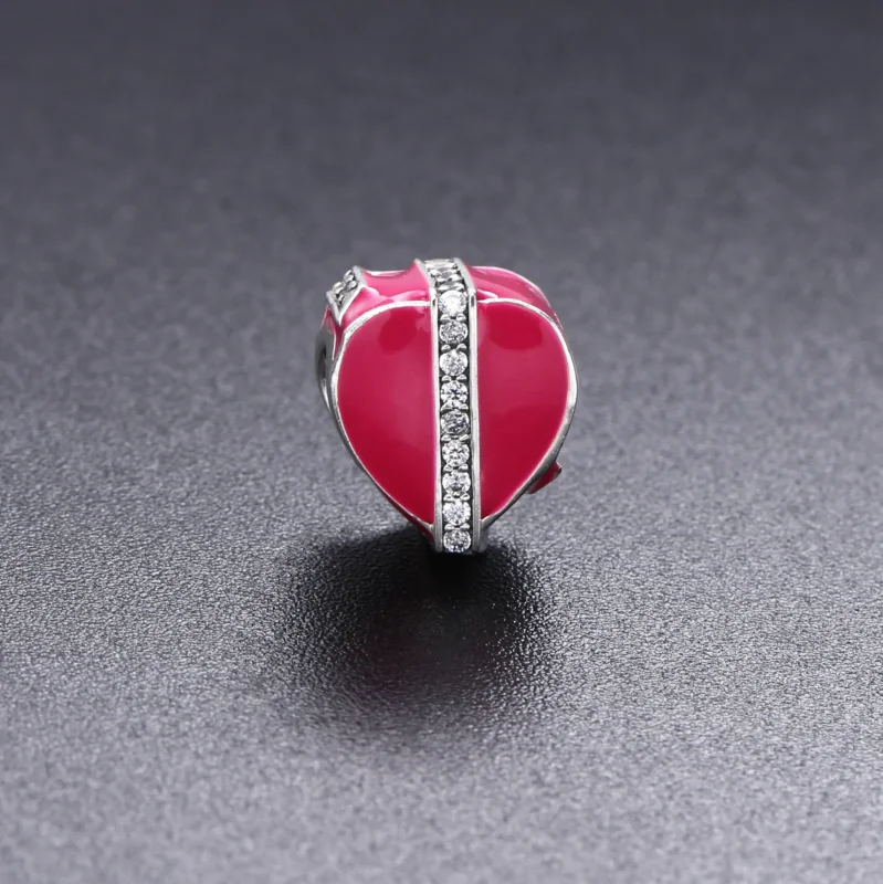 (slika za) PANDORA Gifts of Love Charm, Magenta Enamel Clear CZ - 792047CZ - Ogled 3