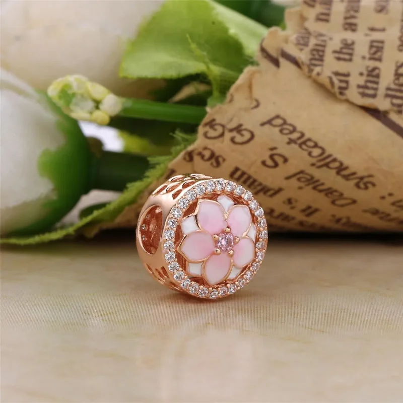 (slika za) PANDORA Magnolia Bloom Pale Cerise Enamel Pink CZ Charm - 792085PCZA - Ogled 2