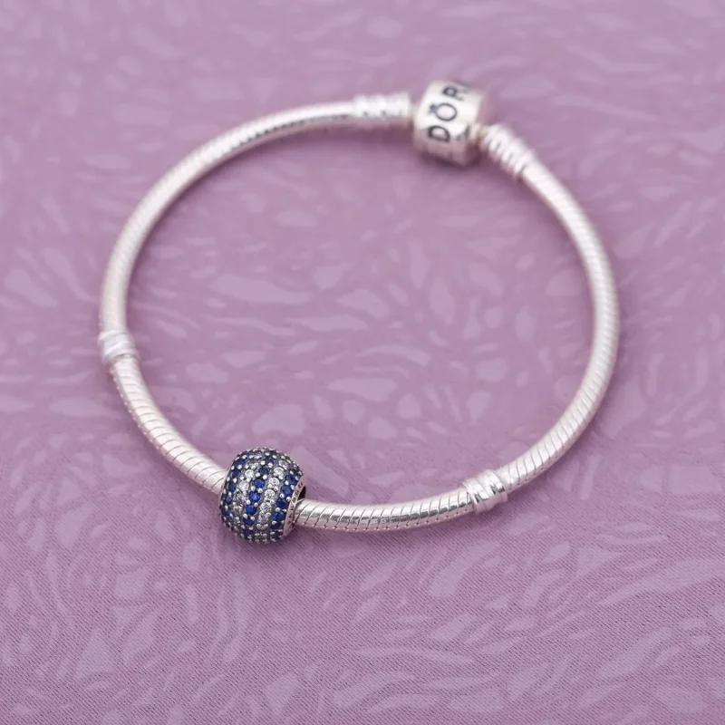 (slika za) PANDORA Nautical Pavé Lights Charm, Blue Crystal Clear C - 791172NCB - Ogled 2