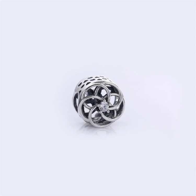 PANDORA obesek Loving Bloom, prozorno 14K zlato CZ - 750598CZ
