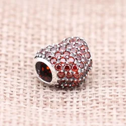 PANDORA Obesek Rdeče Pavé Srce - 791052CZR