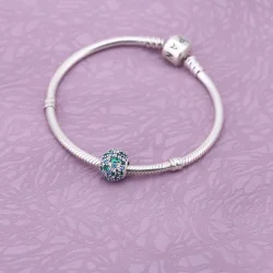 PANDORA Obesek s kroglo iz Pavé oceanskega mozaika - 791261MCZMX