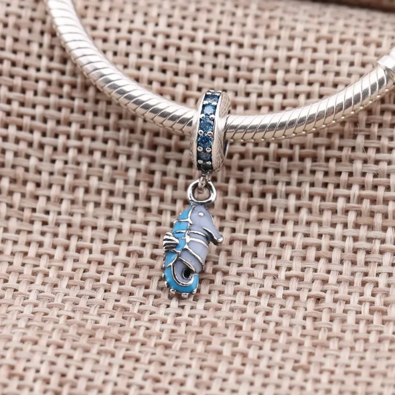 (slika za) PANDORA obesek s tropskim morskim konjičkom - 791311MCZ - Ogled 2