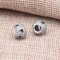 PANDORA Obesek Tumbling Hearts - 791426CZ