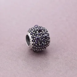 PANDORA Obesek z vijoličnimi lesketajočimi se kapljicami - 791755CFP