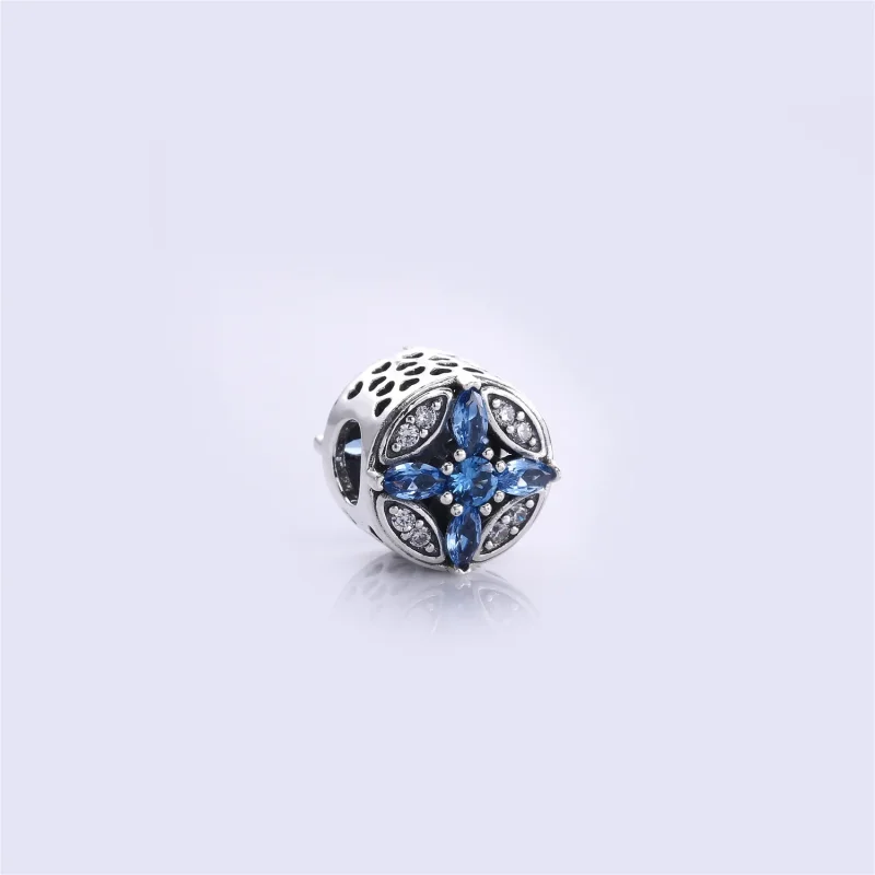 (slika za) PANDORA Patterns of Frost Charm, večbarvni kristalno čisti CZ - 791995NMBMX - Ogled 3