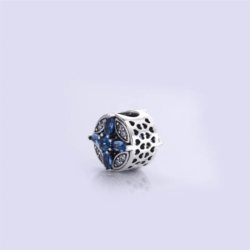 (slika za) PANDORA Patterns of Frost Charm, večbarvni kristalno čisti CZ - 791995NMBMX - Ogled 4