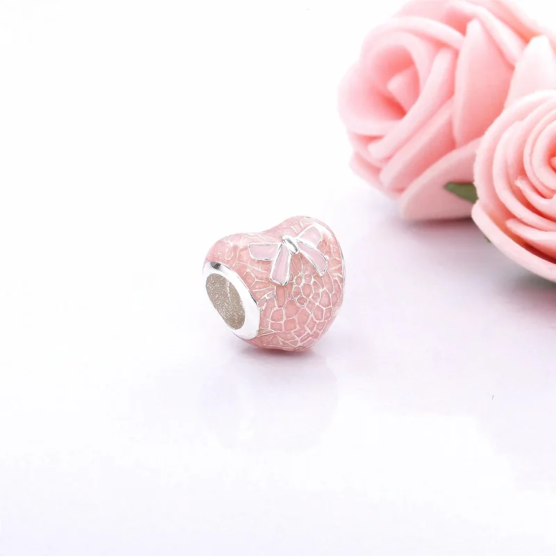 (slika za) PANDORA Pink Bow Lace Heart Charm, Transparent Misty Rose nežno roza emajl - 792 - Ogled 4