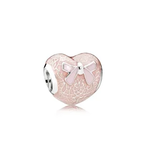 (slika za) PANDORA Pink Bow Lace Heart Charm, Transparent Misty Rose nežno roza emajl - 792044ENMX