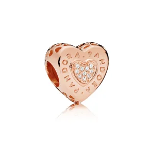 (slika za) PANDORA Signature Heart Charm, PANDORA Rose™ & Clear CZ - 787375CZ