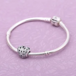 PANDORA Svetleča čipka, prozoren obesek Cz - 791284CZ