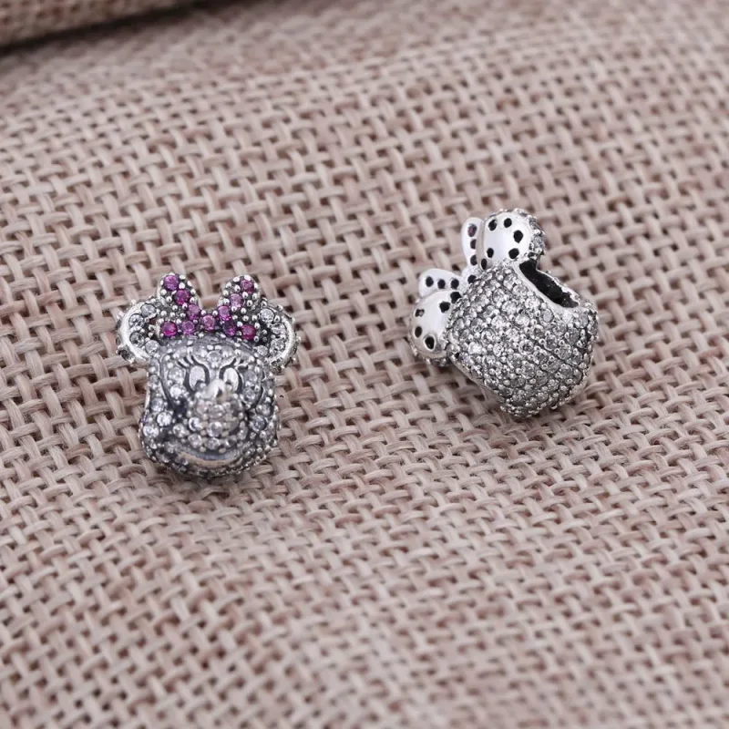 (slika za) Srebrni obesek Disney Minnie [omejena izdaja] - PANDORA - Ogled 3