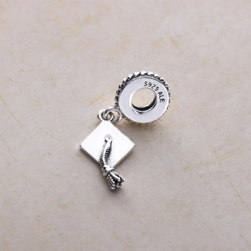 (slika za) Viseči obesek za diplomo PANDORA - 791892 - Ogled 3