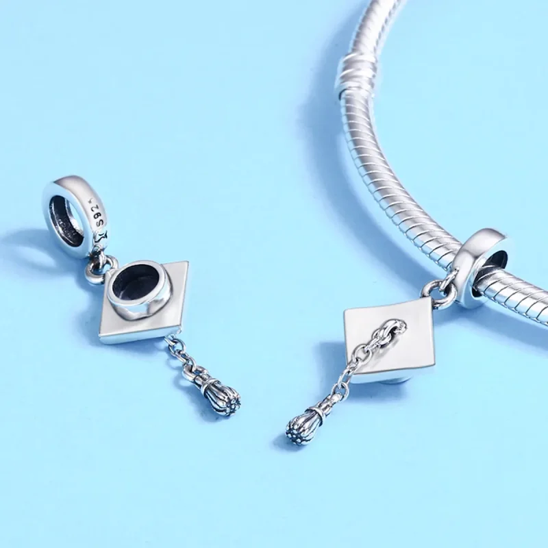 (slika za) Viseča srebrna kapa za diplomiranje v stilu Pandora - SCC459 - Ogled 5