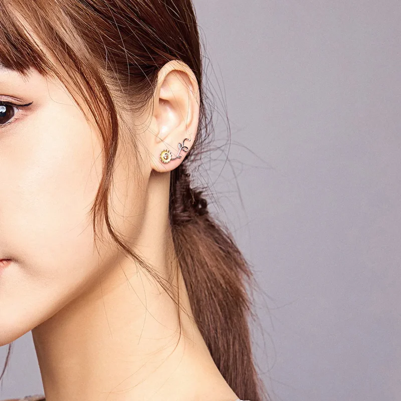 (slika za) Dvobarvni dvobarvni uhani s svežimi marjeticami v slogu Pandora - BSE394 - Ogled 7