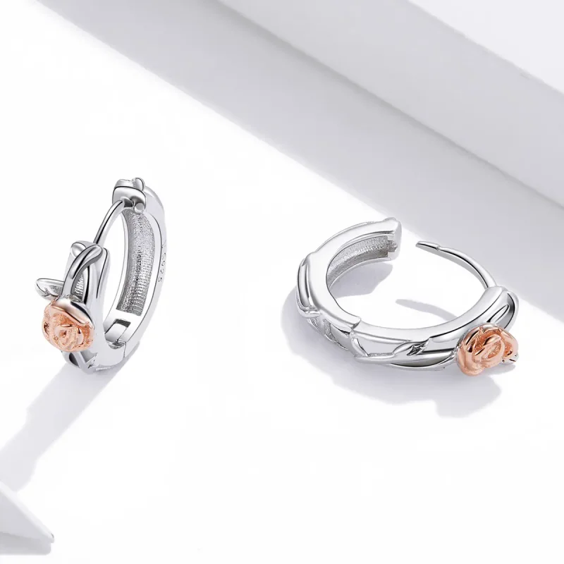 (slika za) Dvobarvni dvobarvni uhani z obroči iz vrtnice v slogu Pandora - SCE971 - Ogled 4