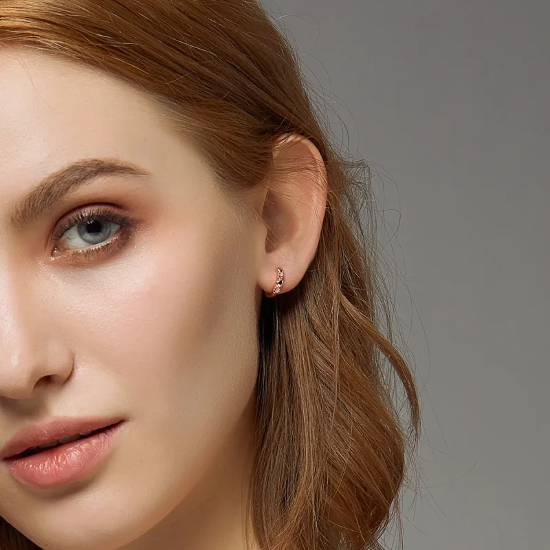 (slika za) Obročasti uhani v obliki srčkov iz rožnatega zlata v stilu Pandora - SCE445-C - Ogled 5