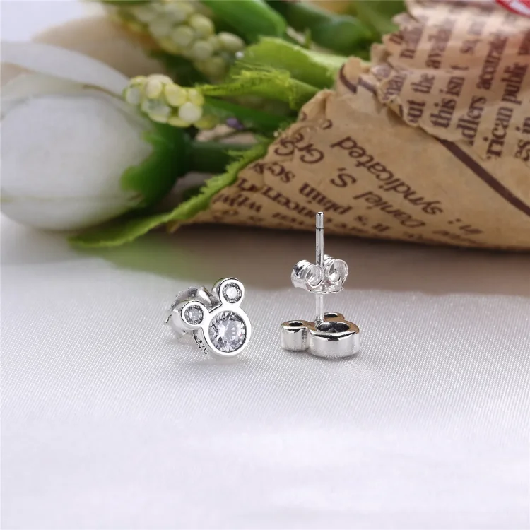 PANDORA Disney Srebrni uhani Mickey - 290577CZ