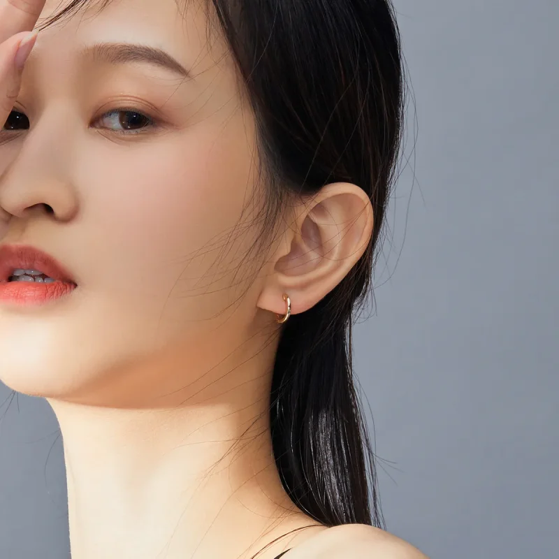 (slika za) Preprosti obročasti uhani v slogu Pandora, 18-karatno pozlačeni - SCE808 - Ogled 5