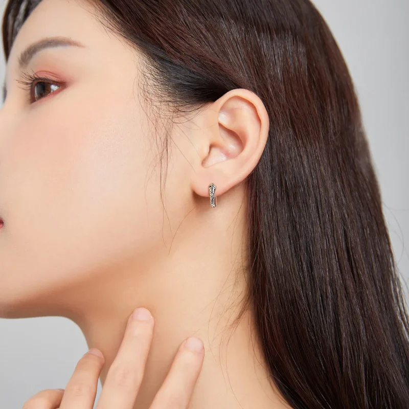 (slika za) Srebrni obročasti uhani v obliki kače v slogu Pandora - SCE1104 - Ogled 6