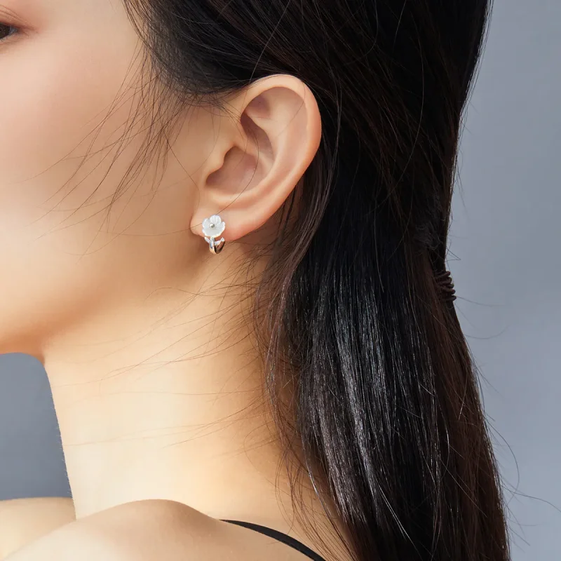 (slika za) Srebrni uhani s čistimi cvetovi v slogu Pandora - BSE321 - Ogled 8