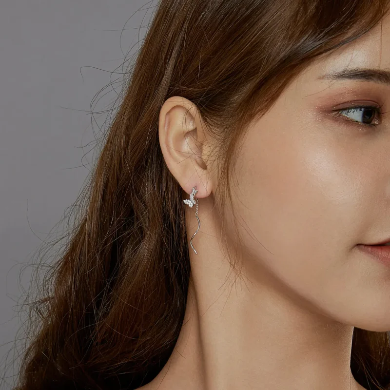 (slika za) Srebrni viseči uhani z letečimi metulji v stilu Pandora - BSE436 - Ogled 6