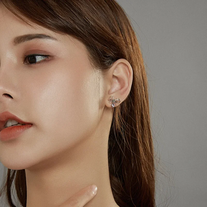 (slika za) Srebrno darilo v slogu Pandora z uhani s pentljo - SCE962 - Ogled 7