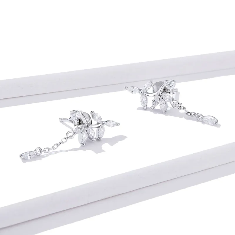 (slika za) Viseči uhani s sijočimi srebrnimi rožami v stilu Pandora - BSE350 - Ogled 3