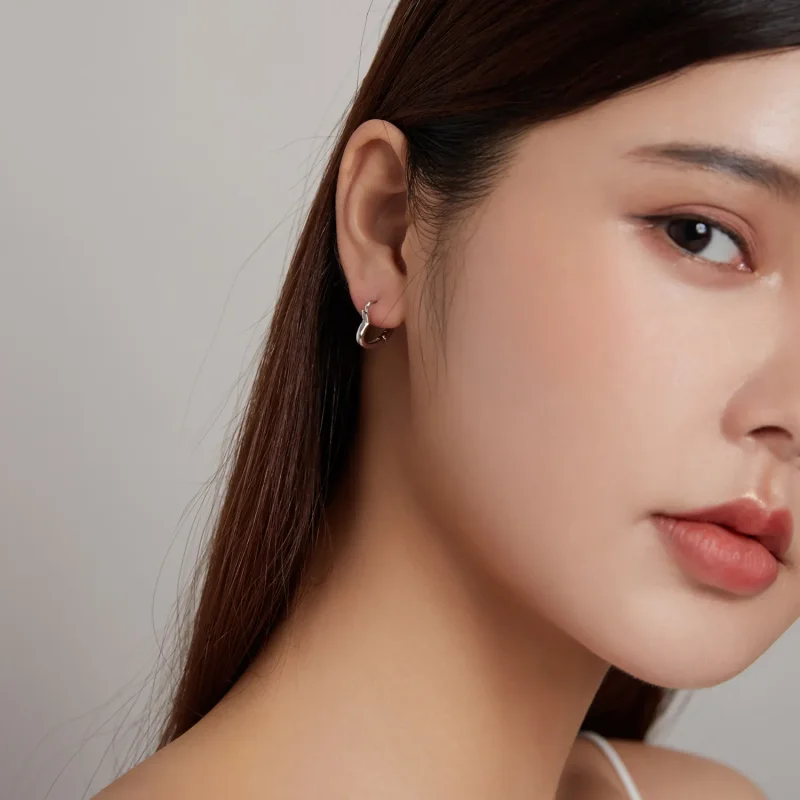 (slika za) Kovinski obročki v obliki srca v slogu Pandora - SCE1174-A - Ogled 5