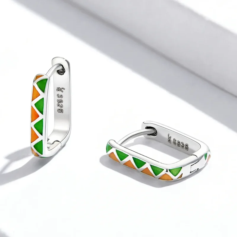 (slika za) Obročasti uhani v preprostem barvnem kontrastu v slogu Pandora - SCE1371-GN - Ogled 3