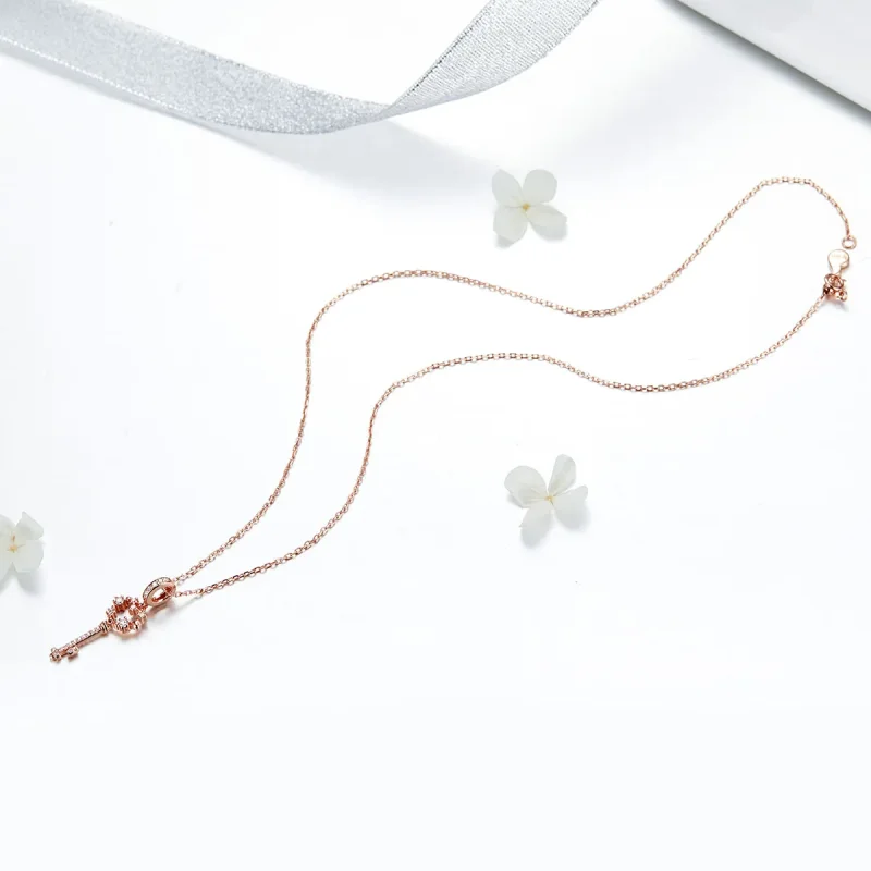 (slika za) Obesek za bleščeče ključe Luchy v stilu Pandora iz rožnatega zlata - SCC1122 - Ogled 4