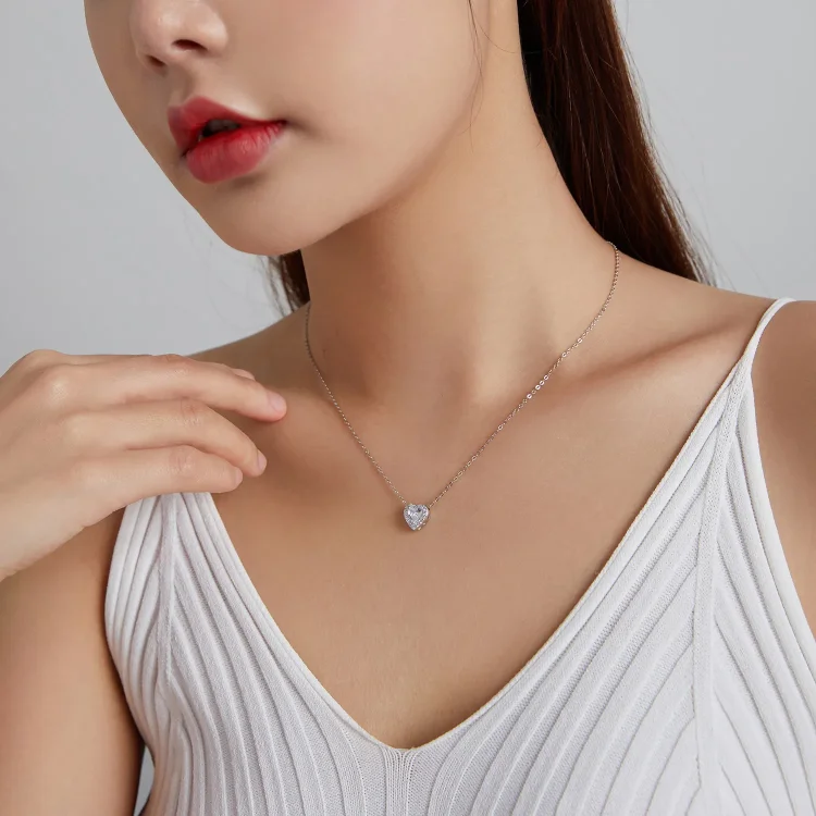 Pandora Style Bright Love Ogrlica - SCN455