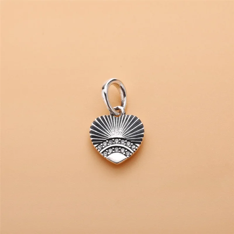 (slika za) PANDORA Srebrni obesek Fan of Love, prozoren CZ - 397286CZ - Ogled 2