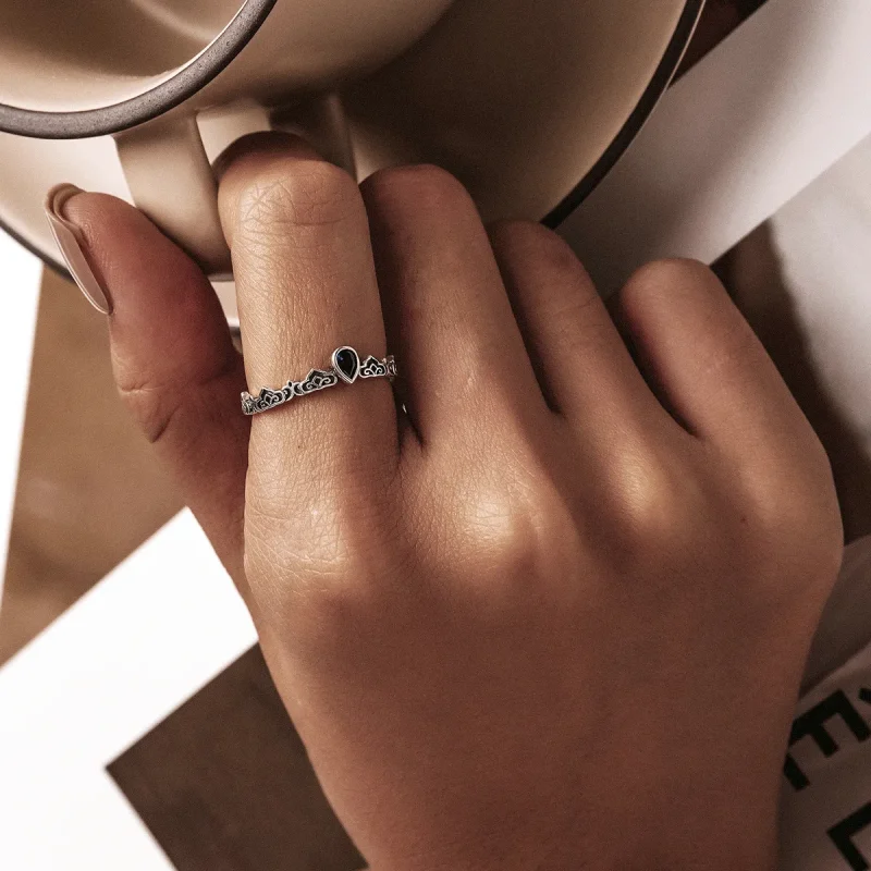 (slika za) Vintage vzorec v stilu Pandora – odprt prstan z modrim kamnom v obliki kapljice - Ogled 6