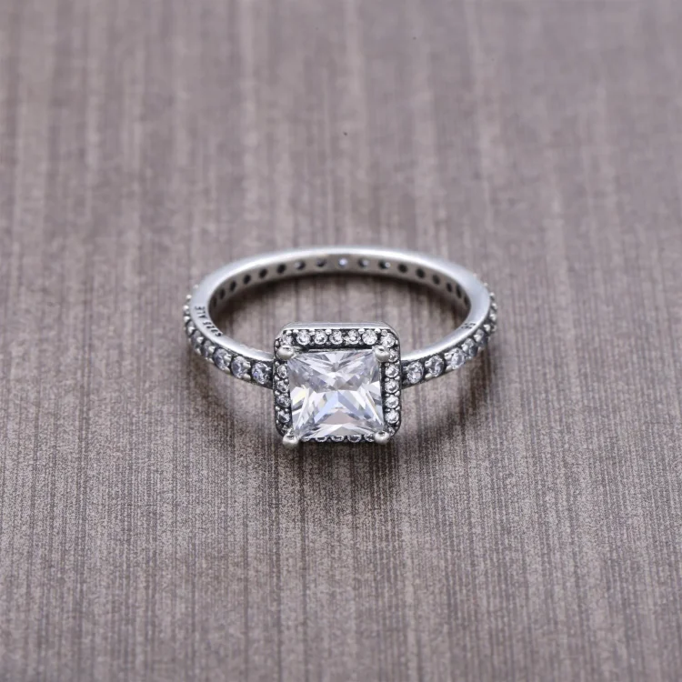PANDORA brezčasen eleganten prstan - 190947CZ
