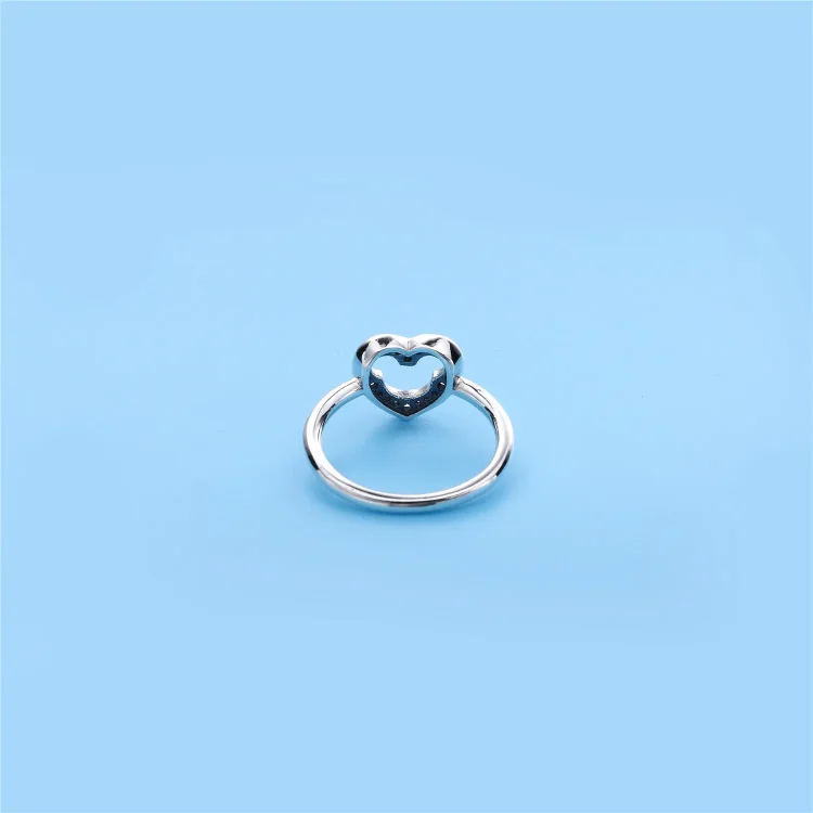PANDORA Disney, prstan s silhueto Mickeyja - 190957CZ