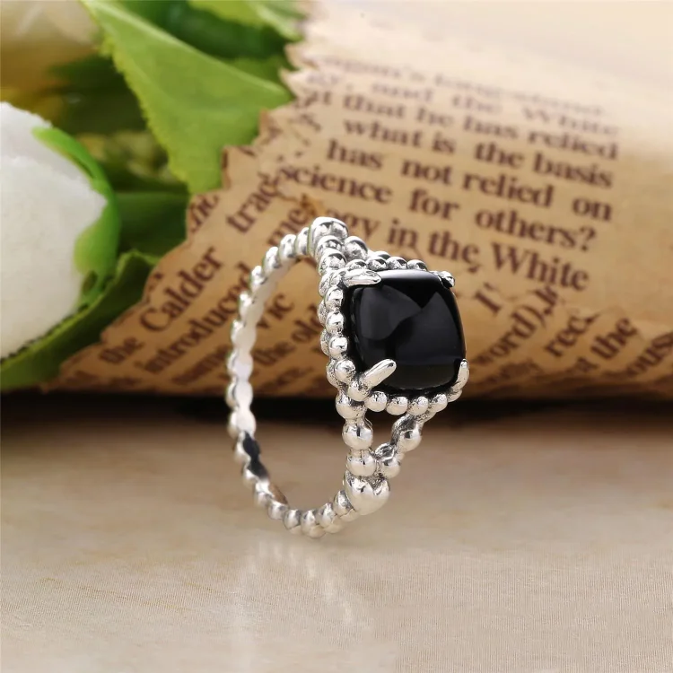 PANDORA Vibrant Spirit Ring, črni kristal - 197188NCK