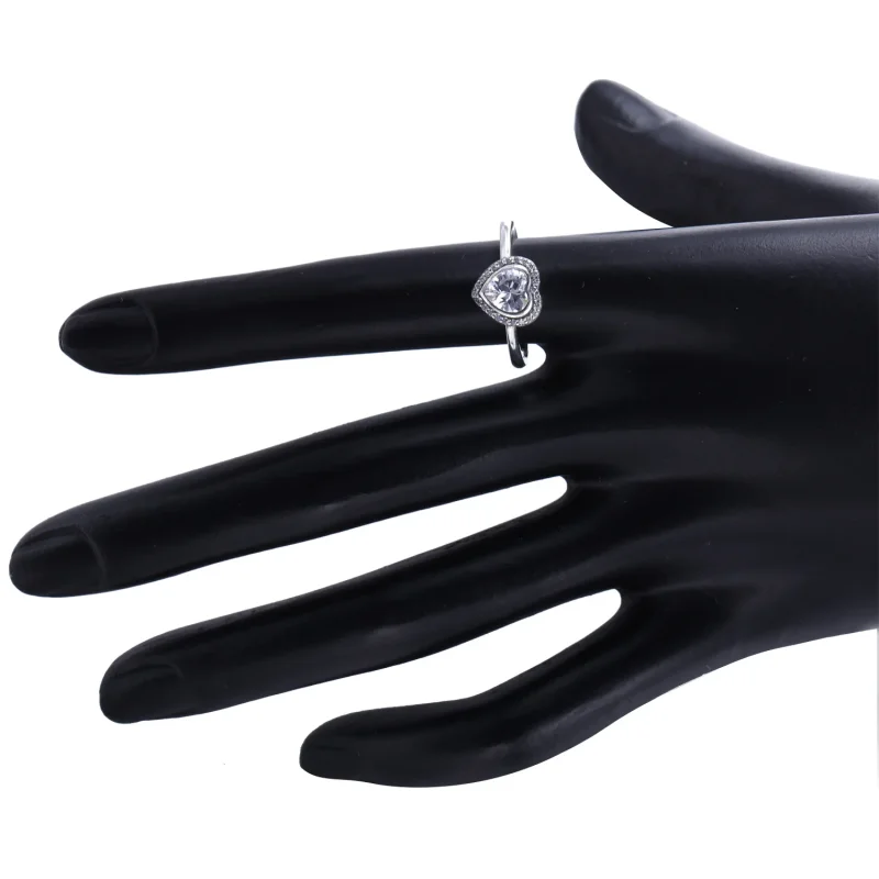 (slika za) PANDORA Zaročni prstan z bleščečim srcem - 190929CZ - Ogled 3