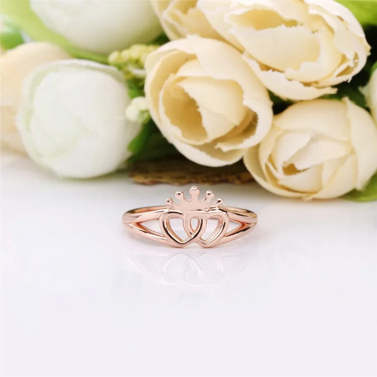 Prstan United Regal Hearts, PANDORA Rose™ - 187685